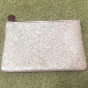 NWOT Faux Leather Womens Makeup Case Cosmetics Bag